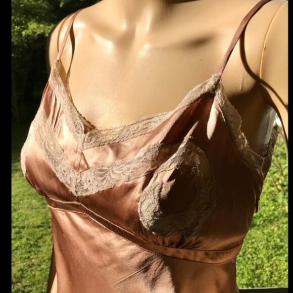 ▪️RED Valentino▪️Rose Peach & Ivory Silk & Antique Lace Satin Camisole Top - Picture 3 of 8